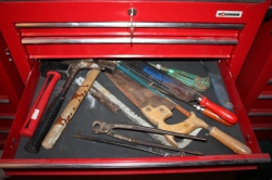 Eigenes Werkzeug im Holzinger Werkzeugwagen